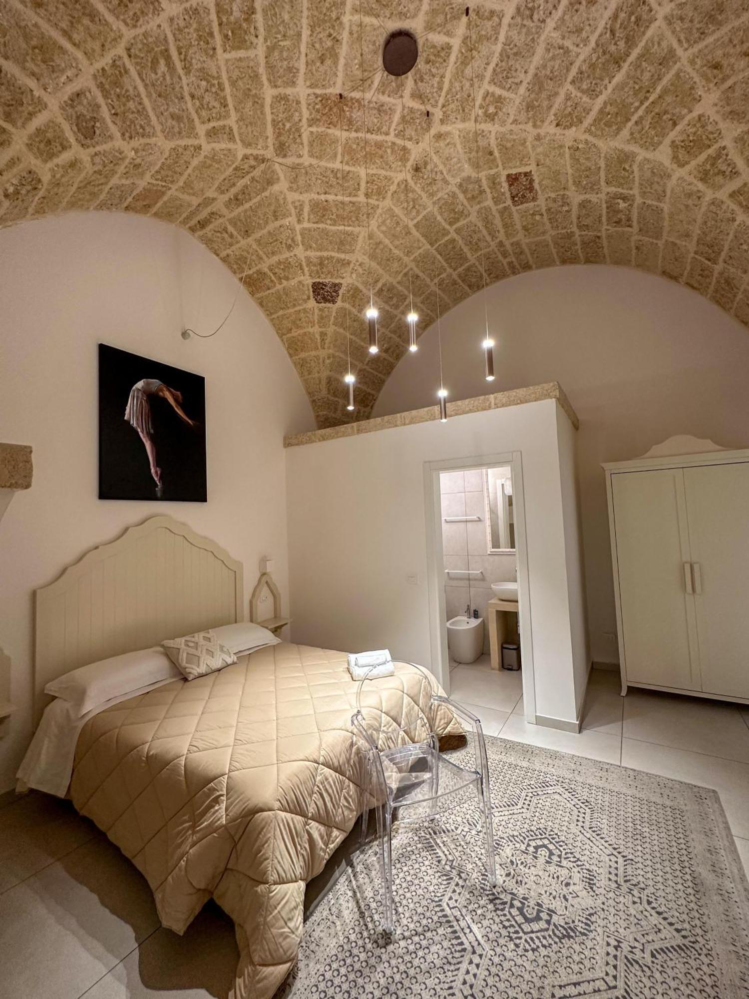 Palazzo Alma Luxury Rooms カザラーノ エクステリア 写真