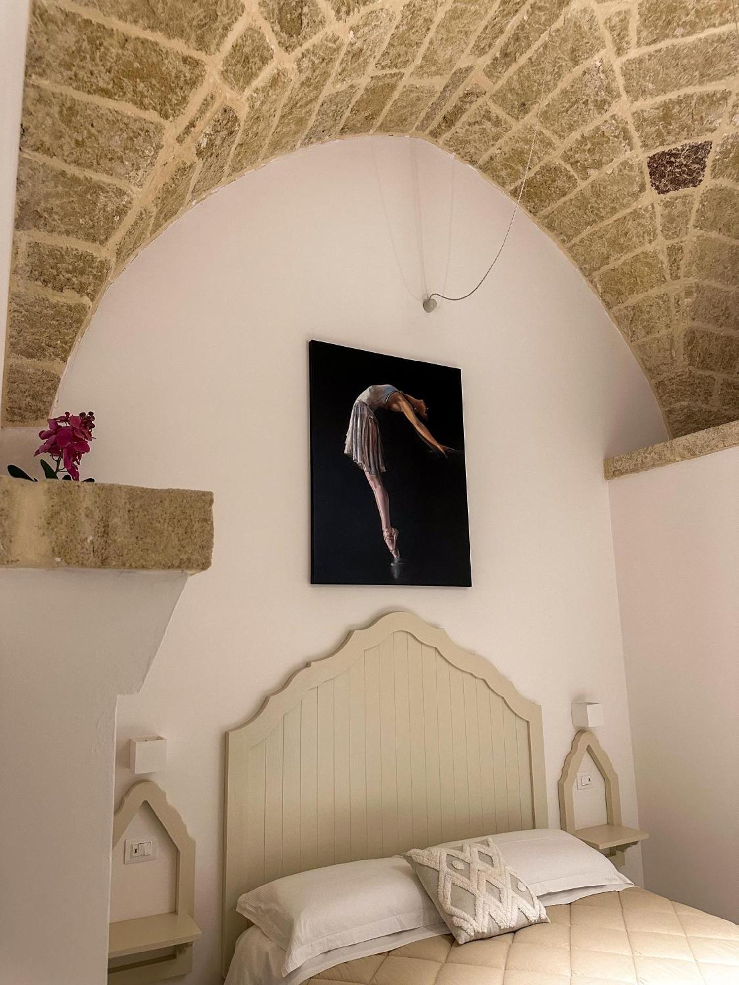 Palazzo Alma Luxury Rooms カザラーノ エクステリア 写真